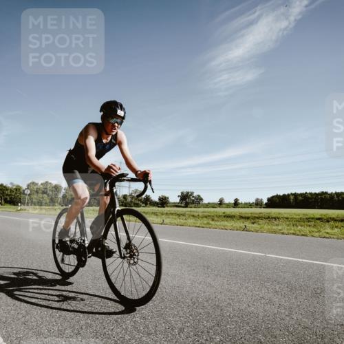 07.09.2025 - 19. Norderstedt Triathlon Michael Burmester http://msf.ph/oto/8850276 07.09.2025 11:03:45 Radfahren 1171 meine-sportfotos.de