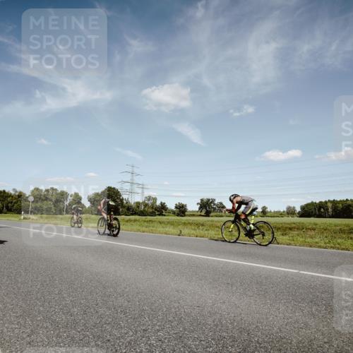 07.09.2025 - 19. Norderstedt Triathlon Michael Burmester http://msf.ph/oto/8850287 07.09.2025 14:13:31 Radfahren 974, 1019 meine-sportfotos.de