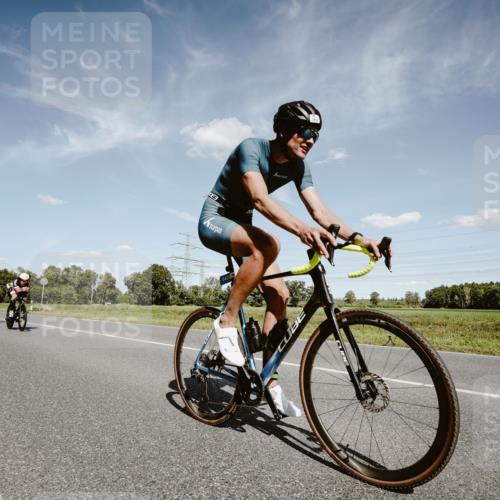 07.09.2025 - 19. Norderstedt Triathlon Michael Burmester http://msf.ph/oto/8850317 07.09.2025 14:13:53 Radfahren 985, 1039, 1471, 1478 meine-sportfotos.de