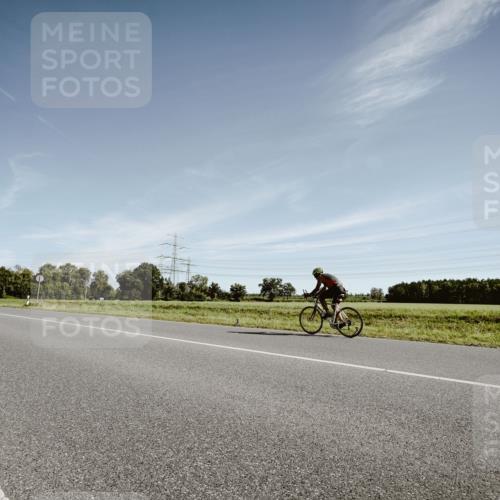 07.09.2025 - 19. Norderstedt Triathlon Michael Burmester http://msf.ph/oto/8850324 07.09.2025 11:05:14 Radfahren 844, 1173 meine-sportfotos.de