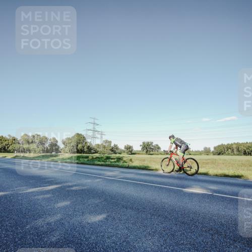 07.09.2025 - 19. Norderstedt Triathlon Michael Burmester http://msf.ph/oto/8850334 07.09.2025 16:28:48 Radfahren  meine-sportfotos.de