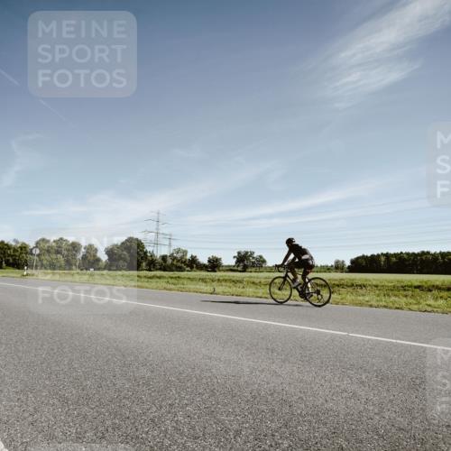 07.09.2025 - 19. Norderstedt Triathlon Michael Burmester http://msf.ph/oto/8850342 07.09.2025 11:05:45 Radfahren  meine-sportfotos.de