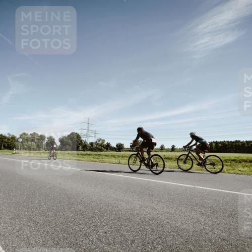 07.09.2025 - 19. Norderstedt Triathlon Michael Burmester http://msf.ph/oto/8850366 07.09.2025 11:06:08 Radfahren  meine-sportfotos.de