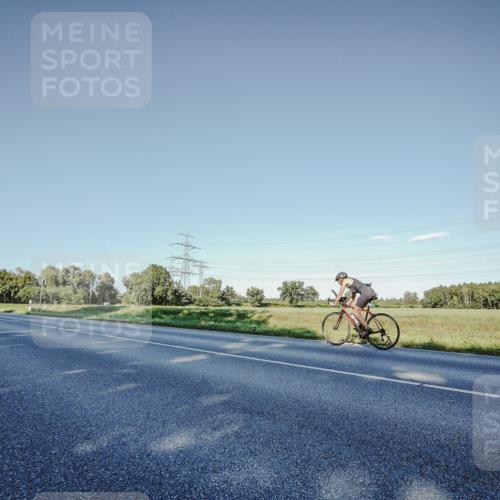 07.09.2025 - 19. Norderstedt Triathlon Michael Burmester http://msf.ph/oto/8850373 07.09.2025 16:30:17 Radfahren  meine-sportfotos.de