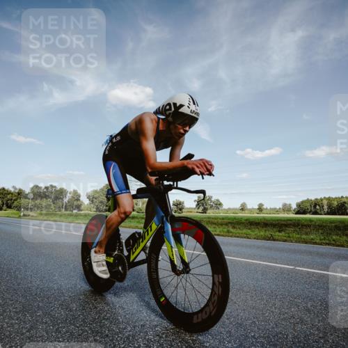 07.09.2025 - 19. Norderstedt Triathlon Michael Burmester http://msf.ph/oto/8850380 07.09.2025 14:14:41 Radfahren 392 meine-sportfotos.de