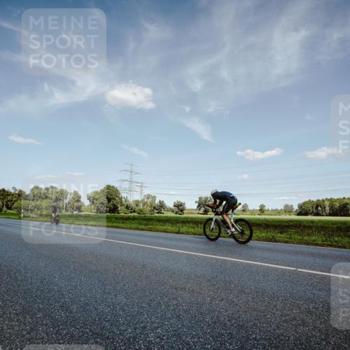 07.09.2025 - 19. Norderstedt Triathlon Michael Burmester http://msf.ph/oto/8850386 07.09.2025 14:14:44 Radfahren  meine-sportfotos.de