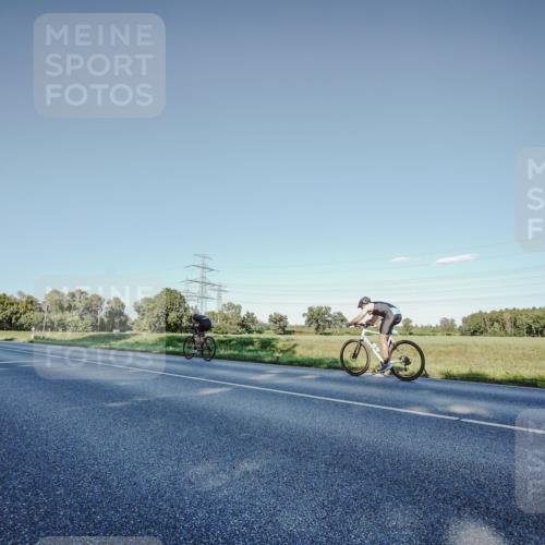 07.09.2025 - 19. Norderstedt Triathlon Michael Burmester http://msf.ph/oto/8850397 07.09.2025 16:30:58 Radfahren  meine-sportfotos.de