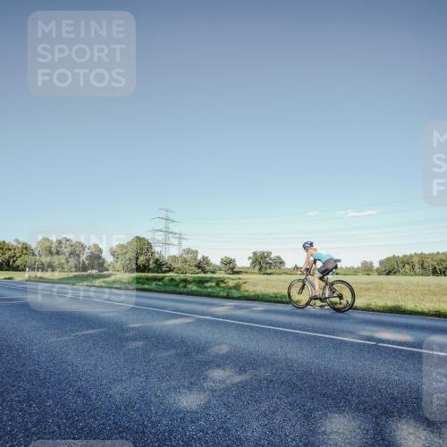07.09.2025 - 19. Norderstedt Triathlon Michael Burmester http://msf.ph/oto/8850421 07.09.2025 16:31:53 Radfahren  meine-sportfotos.de