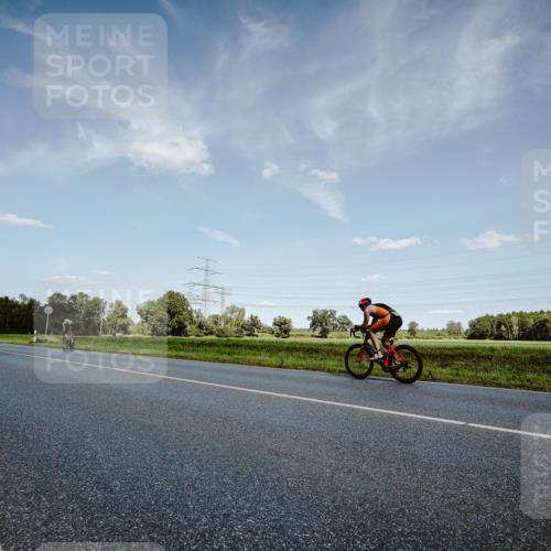 07.09.2025 - 19. Norderstedt Triathlon Michael Burmester http://msf.ph/oto/8850428 07.09.2025 14:15:26 Radfahren  meine-sportfotos.de