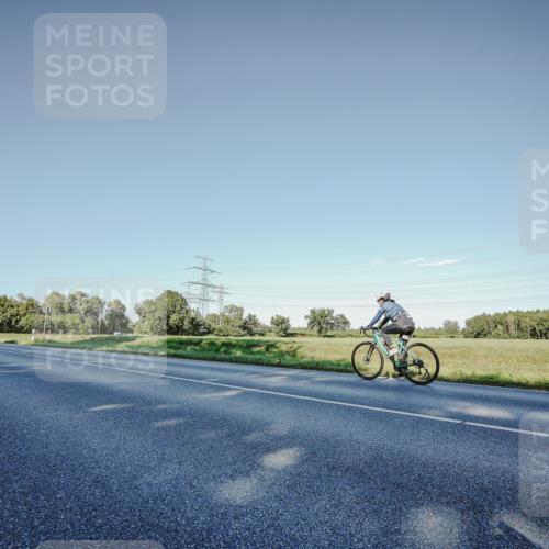 07.09.2025 - 19. Norderstedt Triathlon Michael Burmester http://msf.ph/oto/8850433 07.09.2025 16:32:20 Radfahren 1557 meine-sportfotos.de
