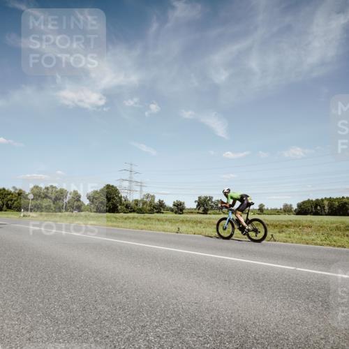 07.09.2025 - 19. Norderstedt Triathlon Michael Burmester http://msf.ph/oto/8850449 07.09.2025 14:16:19 Radfahren 391, 1042 meine-sportfotos.de