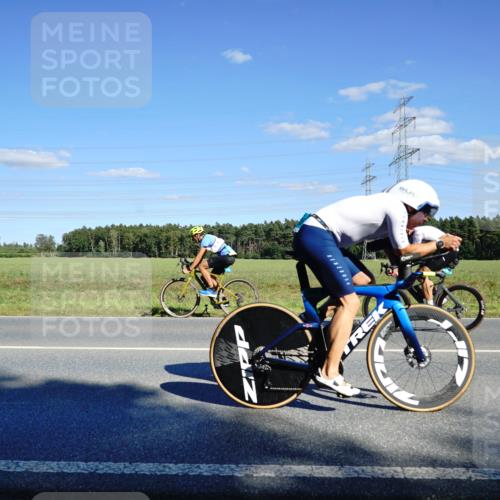 07.09.2025 - 19. Norderstedt Triathlon Michael Burmester http://msf.ph/oto/8850504 07.09.2025 15:30:13 Radfahren 868, 1409, 1526 meine-sportfotos.de