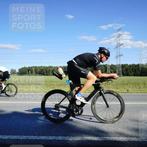 07.09.2025 - 19. Norderstedt Triathlon Michael Burmester http://msf.ph/oto/8850506 07.09.2025 15:30:14 Radfahren 868, 1409, 1526 meine-sportfotos.de