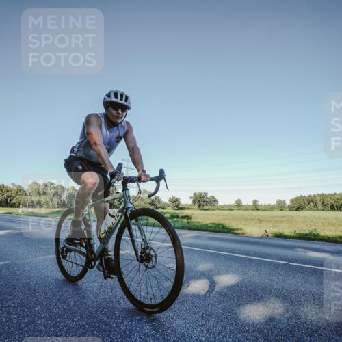 07.09.2025 - 19. Norderstedt Triathlon Michael Burmester http://msf.ph/oto/8850509 07.09.2025 16:36:04 Radfahren 378, 1443 meine-sportfotos.de