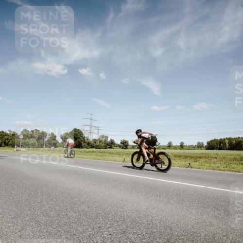 07.09.2025 - 19. Norderstedt Triathlon Michael Burmester http://msf.ph/oto/8850515 07.09.2025 14:16:38 Radfahren 1462 meine-sportfotos.de