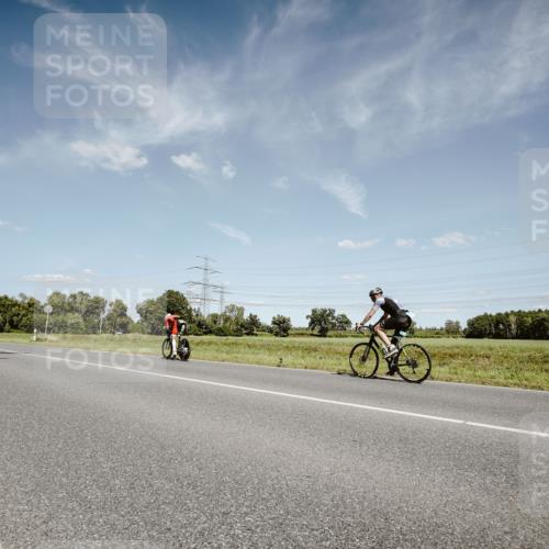 07.09.2025 - 19. Norderstedt Triathlon Michael Burmester http://msf.ph/oto/8850526 07.09.2025 14:16:45 Radfahren  meine-sportfotos.de
