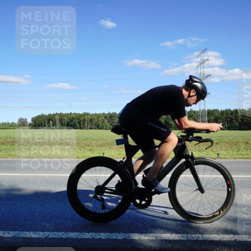 07.09.2025 - 19. Norderstedt Triathlon Michael Burmester http://msf.ph/oto/8850557 07.09.2025 15:30:46 Radfahren 442, 455, 1413, 1508 meine-sportfotos.de