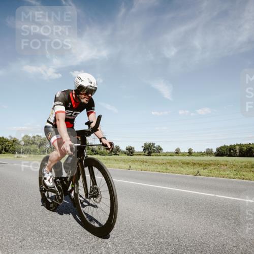 07.09.2025 - 19. Norderstedt Triathlon Michael Burmester http://msf.ph/oto/8850579 07.09.2025 14:17:07 Radfahren 982 meine-sportfotos.de