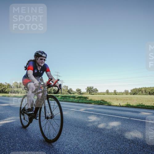 07.09.2025 - 19. Norderstedt Triathlon Michael Burmester http://msf.ph/oto/8850593 07.09.2025 16:39:22 Radfahren 1541 meine-sportfotos.de