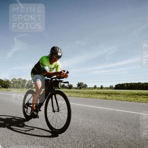 07.09.2025 - 19. Norderstedt Triathlon Michael Burmester http://msf.ph/oto/8850602 07.09.2025 11:09:44 Radfahren 770 meine-sportfotos.de