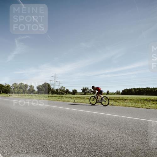 07.09.2025 - 19. Norderstedt Triathlon Michael Burmester http://msf.ph/oto/8850607 07.09.2025 11:09:47 Radfahren  meine-sportfotos.de