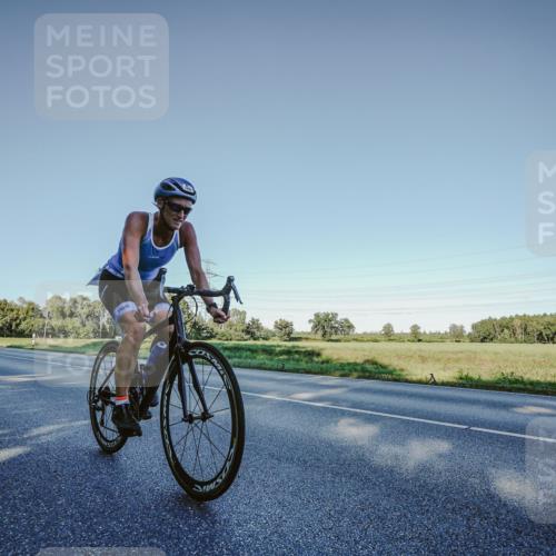 07.09.2025 - 19. Norderstedt Triathlon Michael Burmester http://msf.ph/oto/8850609 07.09.2025 16:40:04 Radfahren 1423, 1516 meine-sportfotos.de