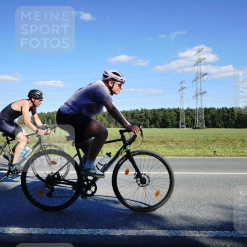 07.09.2025 - 19. Norderstedt Triathlon Michael Burmester http://msf.ph/oto/8850624 07.09.2025 15:31:43 Radfahren 917, 944, 953, 1411, 1537 meine-sportfotos.de