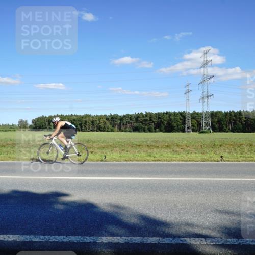 07.09.2025 - 19. Norderstedt Triathlon Michael Burmester http://msf.ph/oto/8850627 07.09.2025 15:31:44 Radfahren 917, 944, 953, 1411 meine-sportfotos.de