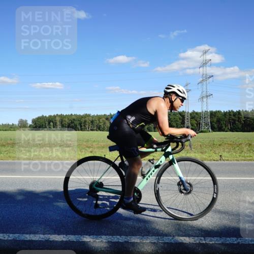 07.09.2025 - 19. Norderstedt Triathlon Michael Burmester http://msf.ph/oto/8850636 07.09.2025 15:32:01 Radfahren 902, 1427, 1460, 1523 meine-sportfotos.de