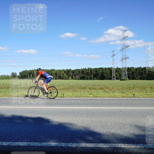 07.09.2025 - 19. Norderstedt Triathlon Michael Burmester http://msf.ph/oto/8850666 07.09.2025 15:32:33 Radfahren 945 meine-sportfotos.de