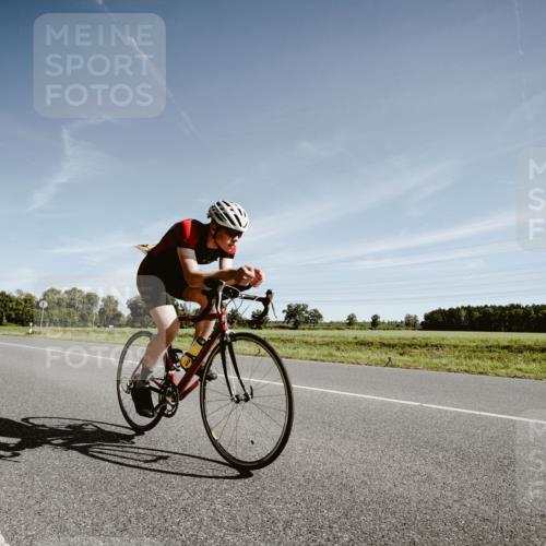 07.09.2025 - 19. Norderstedt Triathlon Michael Burmester http://msf.ph/oto/8850671 07.09.2025 11:10:35 Radfahren 1199 meine-sportfotos.de