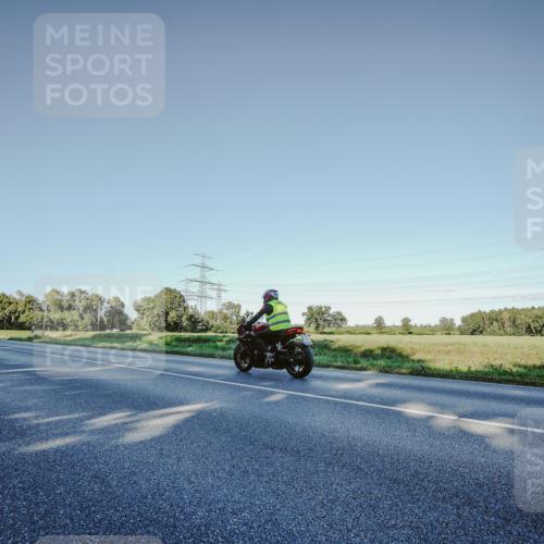 07.09.2025 - 19. Norderstedt Triathlon Michael Burmester http://msf.ph/oto/8850694 07.09.2025 16:46:49 Radfahren  meine-sportfotos.de