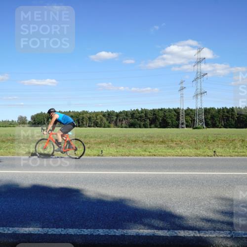 07.09.2025 - 19. Norderstedt Triathlon Michael Burmester http://msf.ph/oto/8850695 07.09.2025 15:32:53 Radfahren 377, 866, 1475, 1530 meine-sportfotos.de