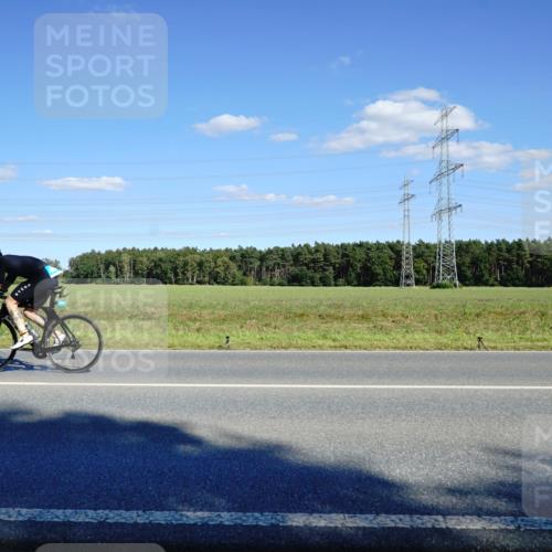 07.09.2025 - 19. Norderstedt Triathlon Michael Burmester http://msf.ph/oto/8850709 07.09.2025 15:33:01 Radfahren 453 meine-sportfotos.de