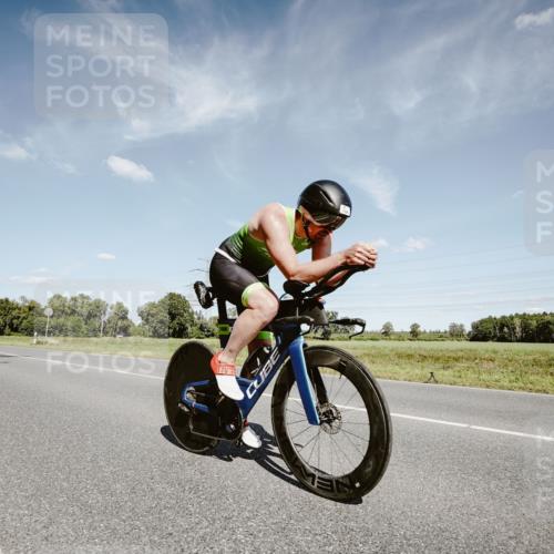 07.09.2025 - 19. Norderstedt Triathlon Michael Burmester http://msf.ph/oto/8850722 07.09.2025 14:18:15 Radfahren 1006 meine-sportfotos.de