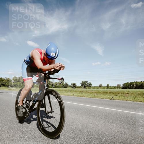 07.09.2025 - 19. Norderstedt Triathlon Michael Burmester http://msf.ph/oto/8850729 07.09.2025 14:18:20 Radfahren 971, 1022 meine-sportfotos.de