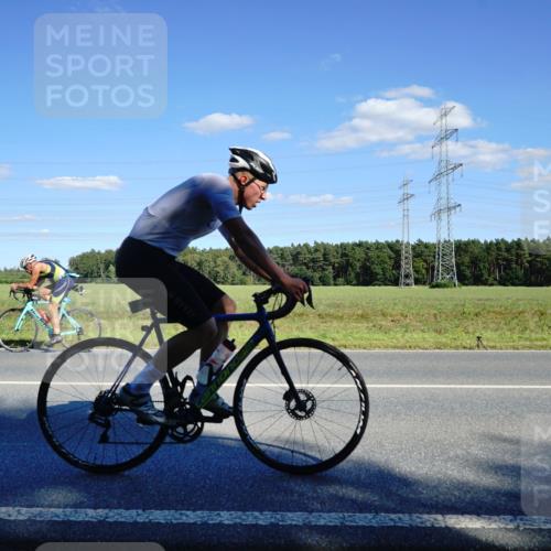 07.09.2025 - 19. Norderstedt Triathlon Michael Burmester http://msf.ph/oto/8850749 07.09.2025 15:33:14 Radfahren 473, 480, 1546 meine-sportfotos.de