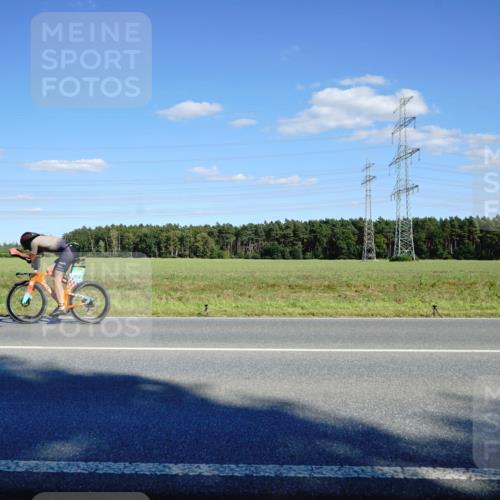 07.09.2025 - 19. Norderstedt Triathlon Michael Burmester http://msf.ph/oto/8850756 07.09.2025 15:33:31 Radfahren 1512 meine-sportfotos.de