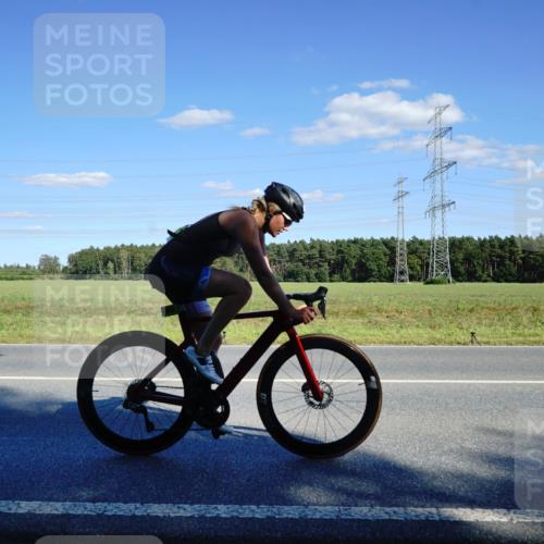 07.09.2025 - 19. Norderstedt Triathlon Michael Burmester http://msf.ph/oto/8850765 07.09.2025 15:33:48 Radfahren 449, 875, 1439 meine-sportfotos.de