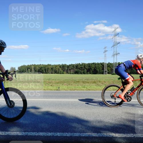 07.09.2025 - 19. Norderstedt Triathlon Michael Burmester http://msf.ph/oto/8850769 07.09.2025 15:33:54 Radfahren 914, 933, 1439, 1494, 1498, 1527, 1533 meine-sportfotos.de