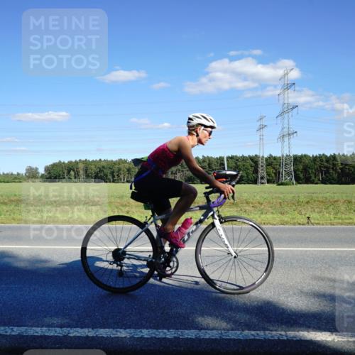07.09.2025 - 19. Norderstedt Triathlon Michael Burmester http://msf.ph/oto/8850774 07.09.2025 15:34:03 Radfahren 464, 479, 916, 932 meine-sportfotos.de