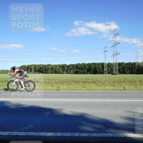 07.09.2025 - 19. Norderstedt Triathlon Michael Burmester http://msf.ph/oto/8850798 07.09.2025 15:34:59 Radfahren 421, 1458, 1513 meine-sportfotos.de