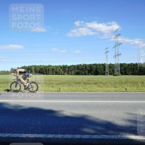 07.09.2025 - 19. Norderstedt Triathlon Michael Burmester http://msf.ph/oto/8850799 07.09.2025 15:35:01 Radfahren 421, 1458, 1513 meine-sportfotos.de