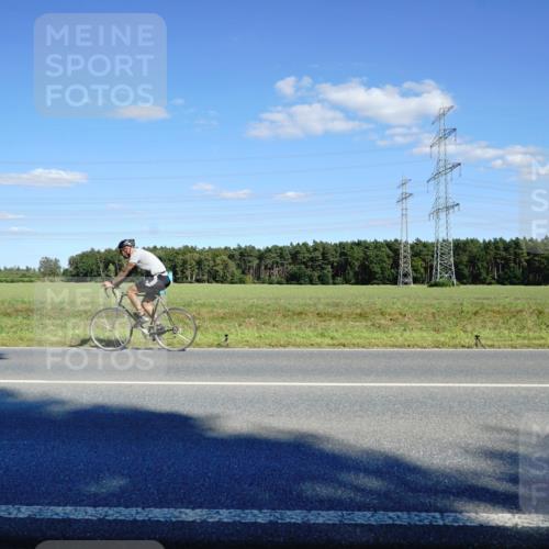 07.09.2025 - 19. Norderstedt Triathlon Michael Burmester http://msf.ph/oto/8850805 07.09.2025 15:35:08 Radfahren 463, 939 meine-sportfotos.de