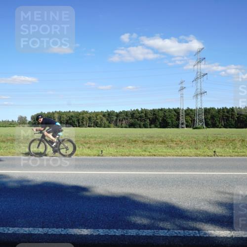 07.09.2025 - 19. Norderstedt Triathlon Michael Burmester http://msf.ph/oto/8850810 07.09.2025 15:35:17 Radfahren 915, 943 meine-sportfotos.de