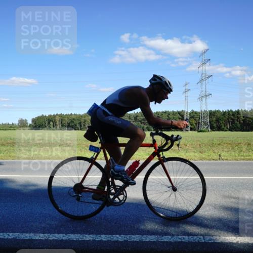 07.09.2025 - 19. Norderstedt Triathlon Michael Burmester http://msf.ph/oto/8850815 07.09.2025 15:35:25 Radfahren 386, 1419 meine-sportfotos.de