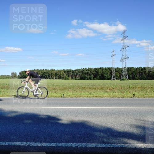 07.09.2025 - 19. Norderstedt Triathlon Michael Burmester http://msf.ph/oto/8850818 07.09.2025 15:35:33 Radfahren 1544 meine-sportfotos.de