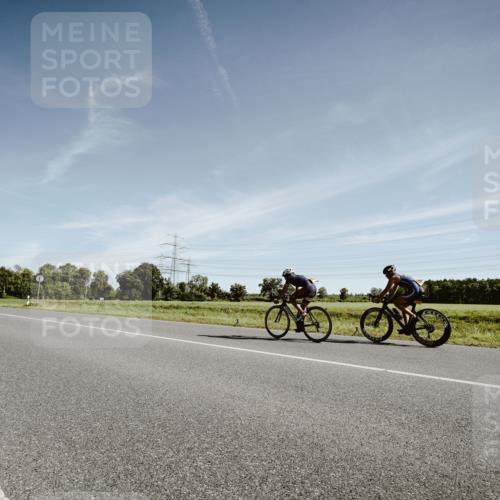07.09.2025 - 19. Norderstedt Triathlon Michael Burmester http://msf.ph/oto/8850891 07.09.2025 11:12:56 Radfahren 1152, 1308 meine-sportfotos.de