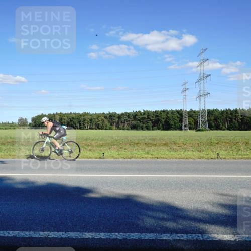 07.09.2025 - 19. Norderstedt Triathlon Michael Burmester http://msf.ph/oto/8850913 07.09.2025 15:36:44 Radfahren 425, 1532 meine-sportfotos.de