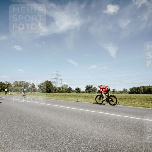 07.09.2025 - 19. Norderstedt Triathlon Michael Burmester http://msf.ph/oto/8850921 07.09.2025 14:19:41 Radfahren 959, 960, 961, 990, 992 meine-sportfotos.de